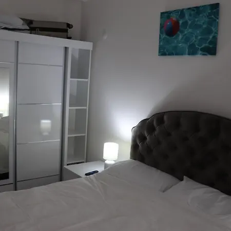 Appartement Luxury 2-Bed Apartment In Didim - Sleeps 6 *