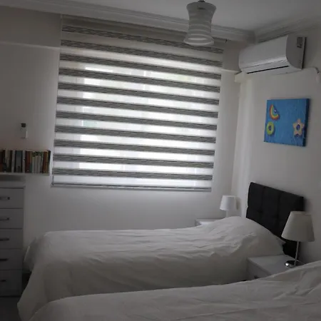 Appartement Luxury 2-Bed Apartment In Didim - Sleeps 6 *